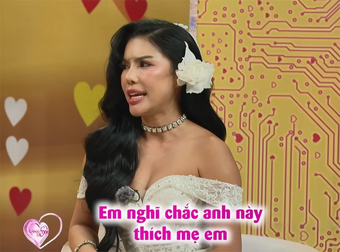 Quen trai Tây U70, mẹ đơn thân chỉ cho hôn sau 5 tháng hẹn hò - 3