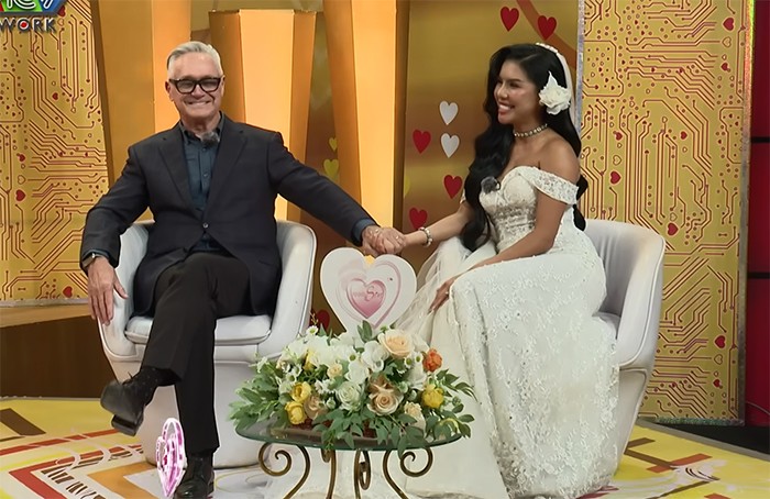 Quen trai Tây U70, mẹ đơn thân chỉ cho hôn sau 5 tháng hẹn hò - 6