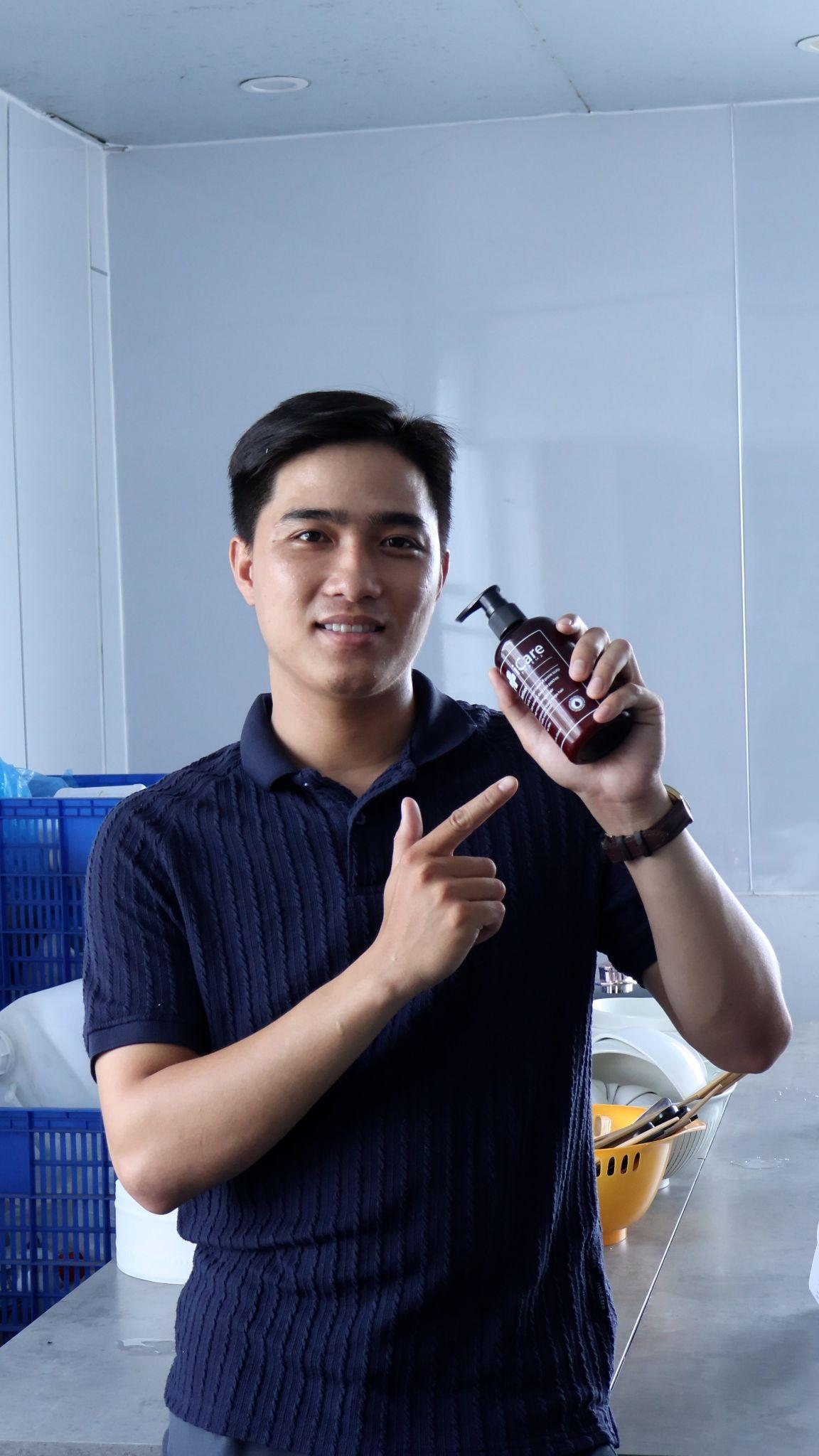 Dầu gội Antisol xuất hiện dày đặc trên TikTok: Người dùng nói gì sau khi thử? - 4