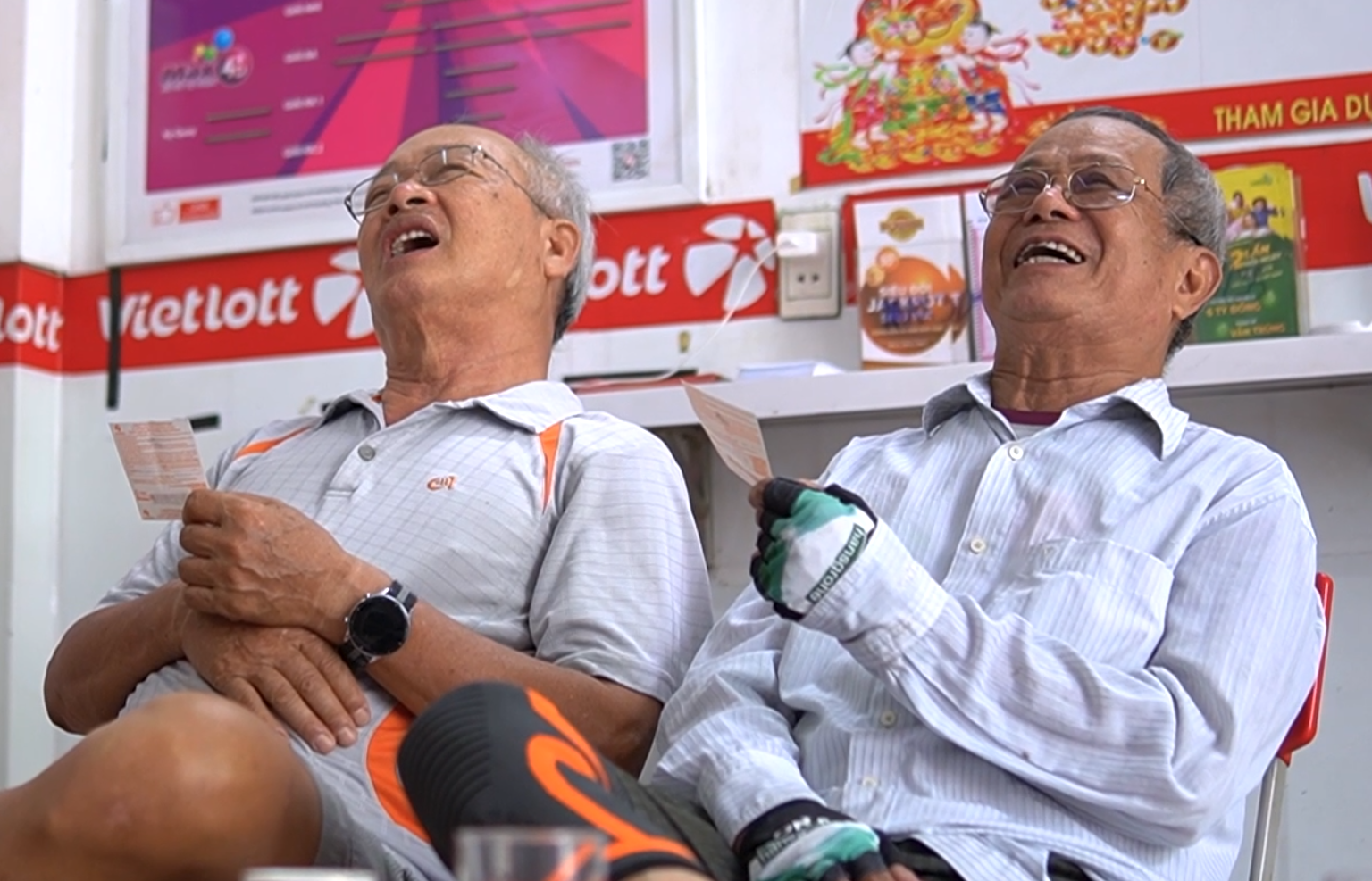 Điểm bán tấm vé số Vietlott trúng hơn 42 tỷ đồng ở Thanh Hóa: “Quan trọng là cảm xúc của khách hàng” - 3