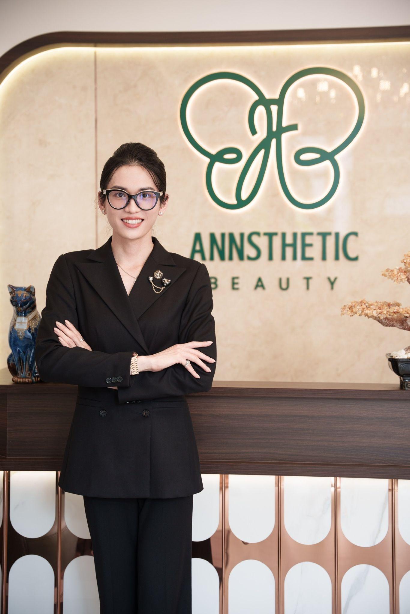 Thạc sĩ Mỹ bỏ vùng an toàn về Việt Nam “startup” ngành làm đẹp: “Con người phải trải qua giông bão mới có thể hoá bướm” - 1