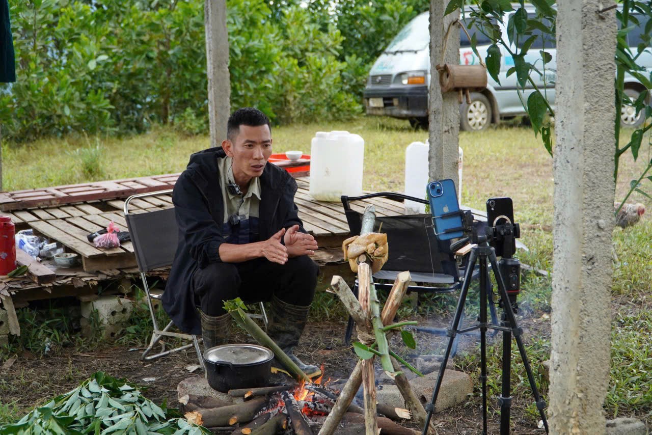 8x Phú Thọ mua ô tô làm chuồng nuôi con vật có trong truyền thuyết, kết quả bất ngờ - 2