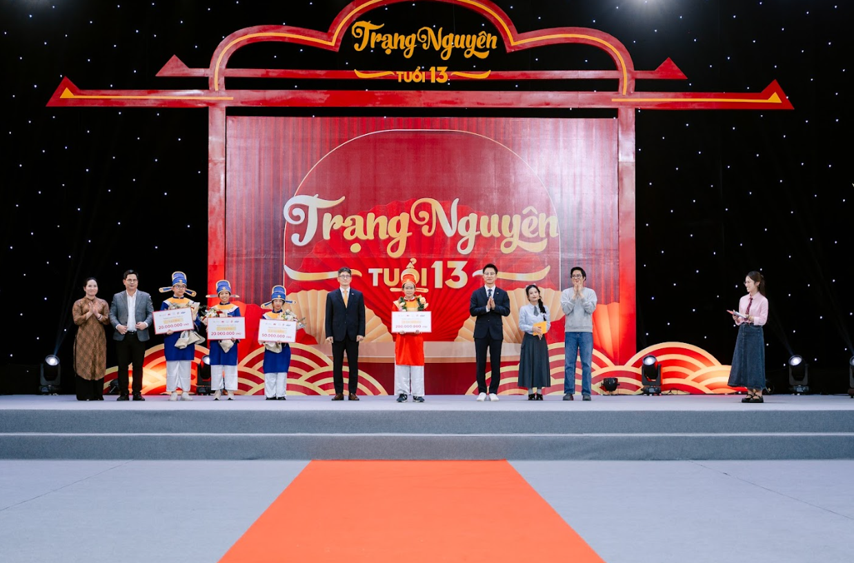 Bảng vàng "Trạng nguyên tuổi 13" năm 2025 gọi tên những sĩ tử xuất sắc nhất - 2