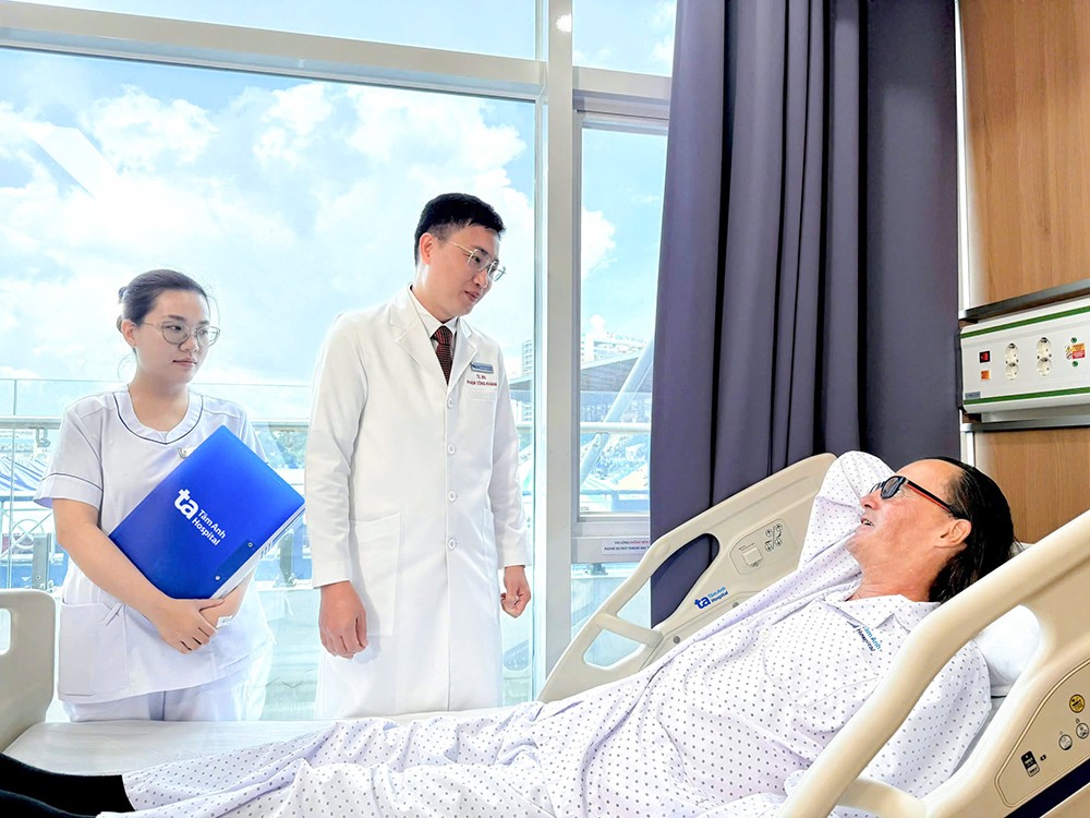 Robot phẫu thuật thế hệ mới cập bến Tâm Anh: Người bệnh tiết kiệm tới hàng tỷ đồng mỗi ca - 4