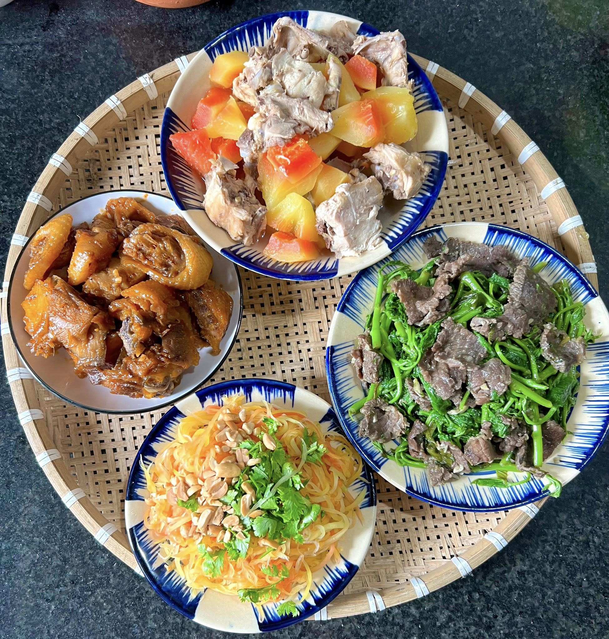 Cả tháng không cần nghĩ thực đơn, cơm nhà luôn ngon miệng và đủ chất - 15