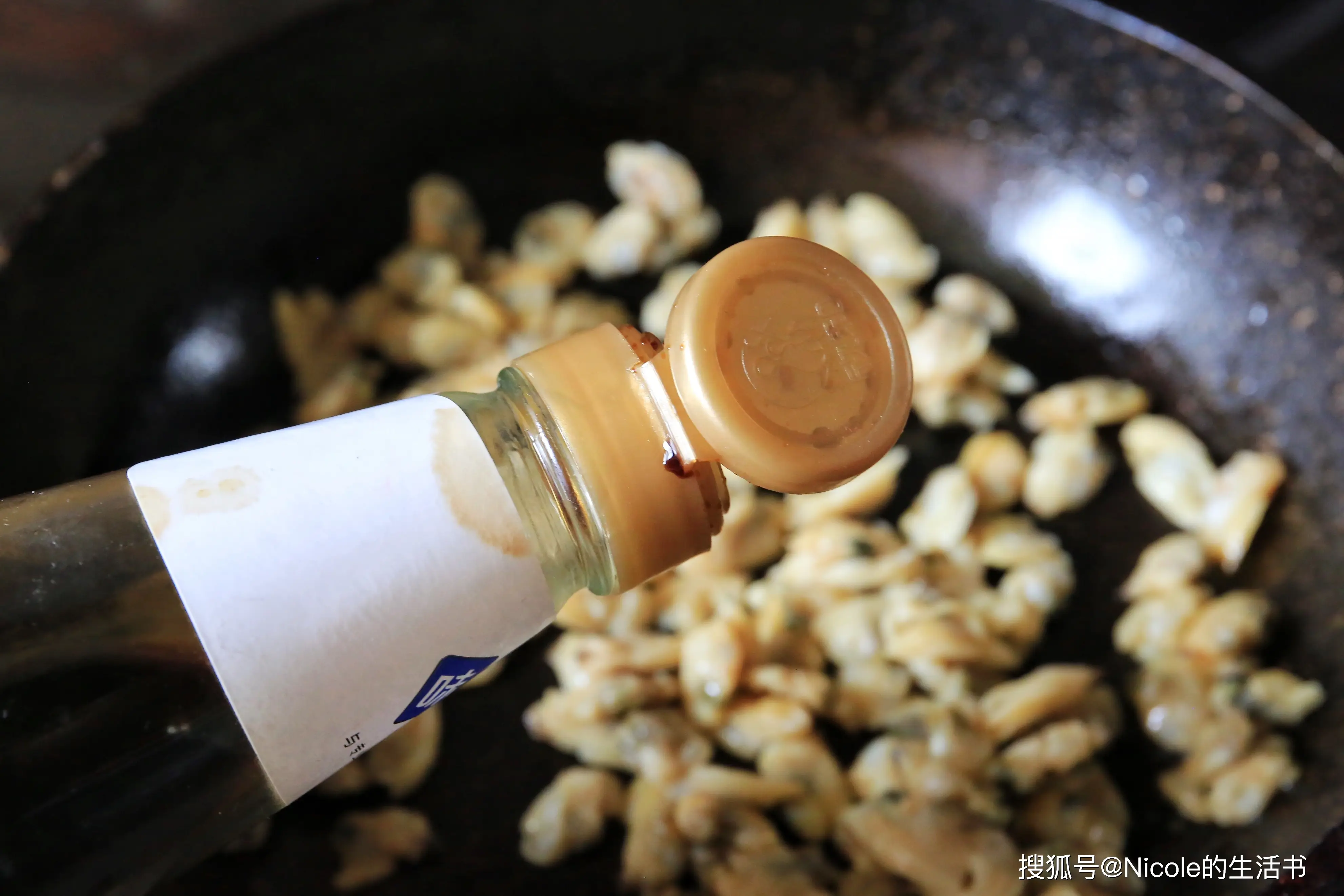 Nghêu xào hẹ, món nhậu dân dã ngon quên lối về - 3