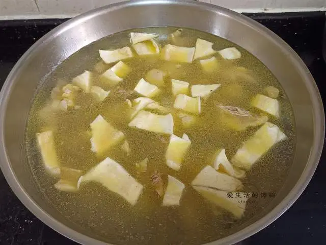 Vỏ sầu riêng tưởng bỏ đi, dùng nấu canh gà ngon không tưởng - 5