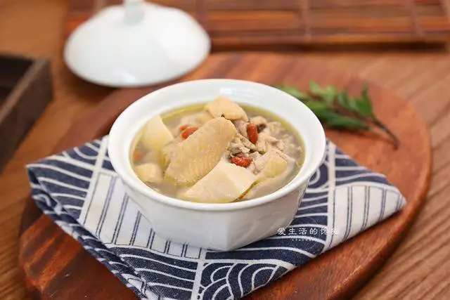 Vỏ sầu riêng tưởng bỏ đi, dùng nấu canh gà ngon không tưởng - 7