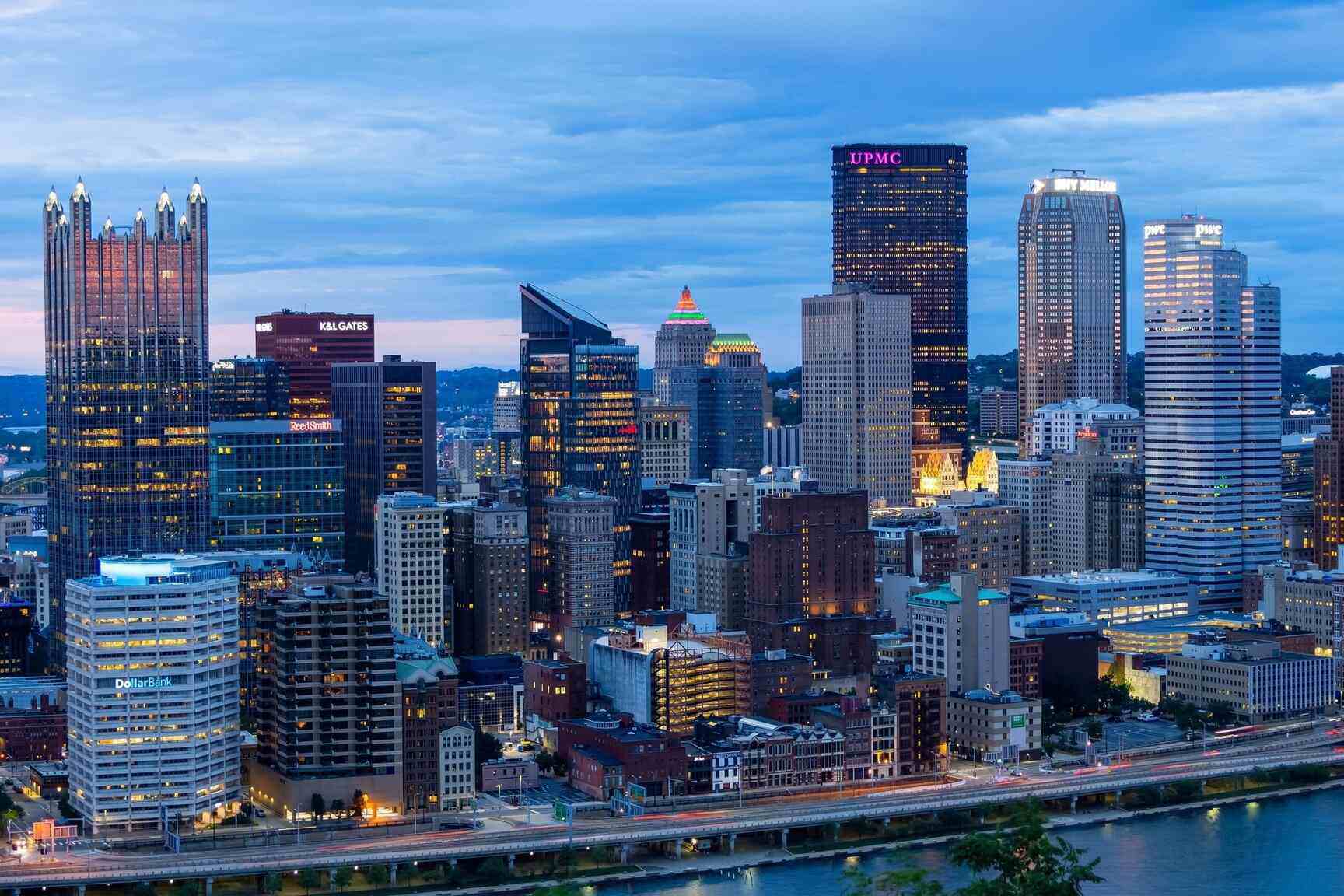 Kỷ lục gần 300 tỷ USD tài sản được thừa kế trong năm 2025: Thế hệ tỷ phú mới đang hình thành - 1