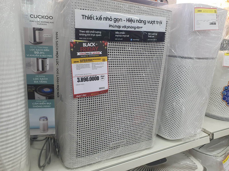 Loạt siêu thị điện máy “xả hàng” cuối năm, máy lọc không khí chỉ còn từ 1,5 triệu đồng/chiếc - 5