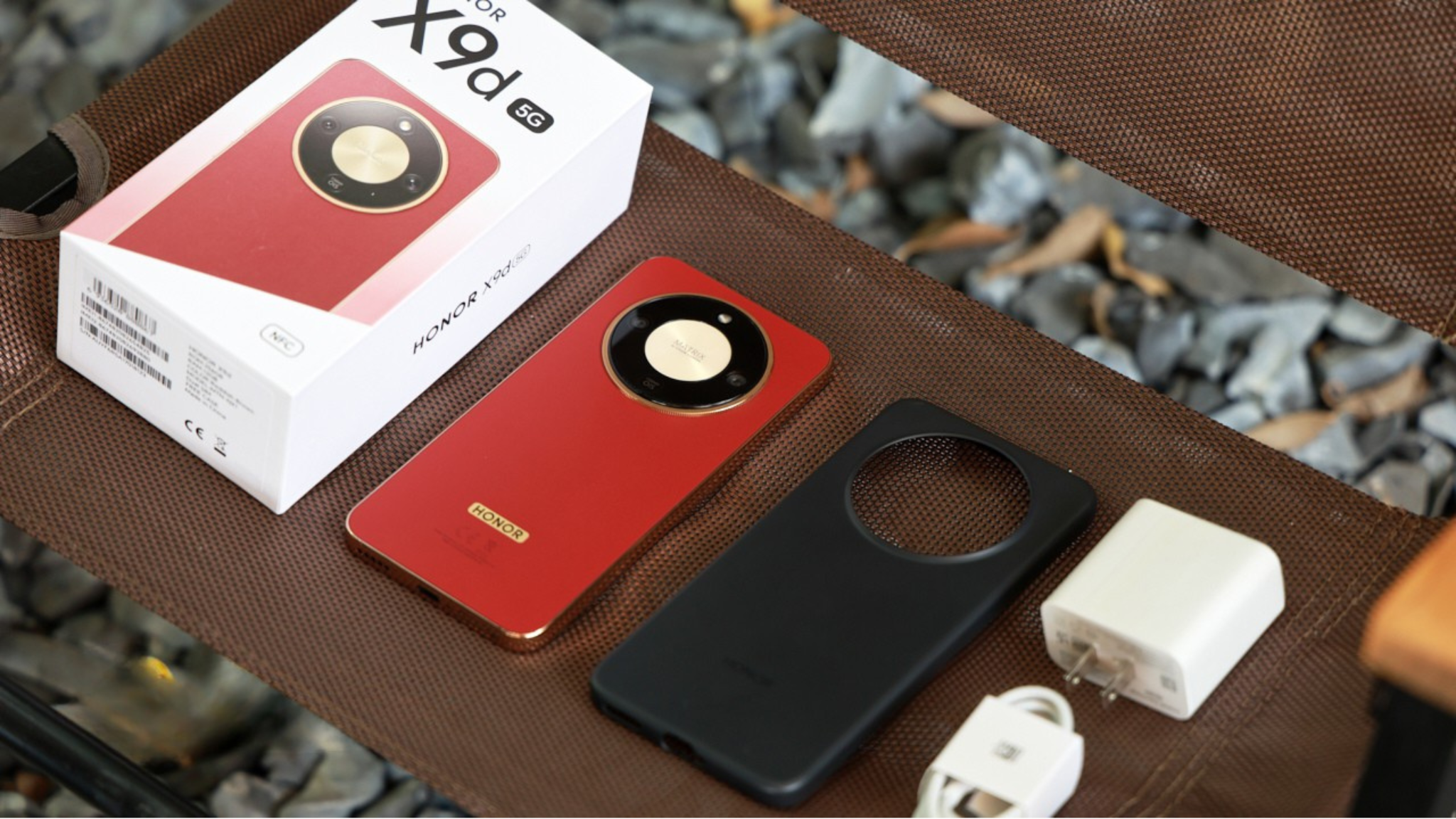 Mở bán HONOR X9d “bền bất bại” dành cho người thường xuyên di chuyển: pin 8300mAh, giá cực tốt - 5