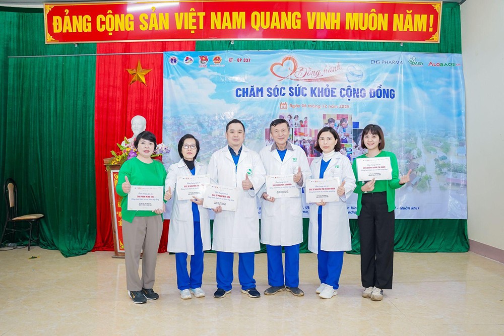 Hành trình vượt núi mang hơi ấm về vùng biên cương Quảng Trị - 8