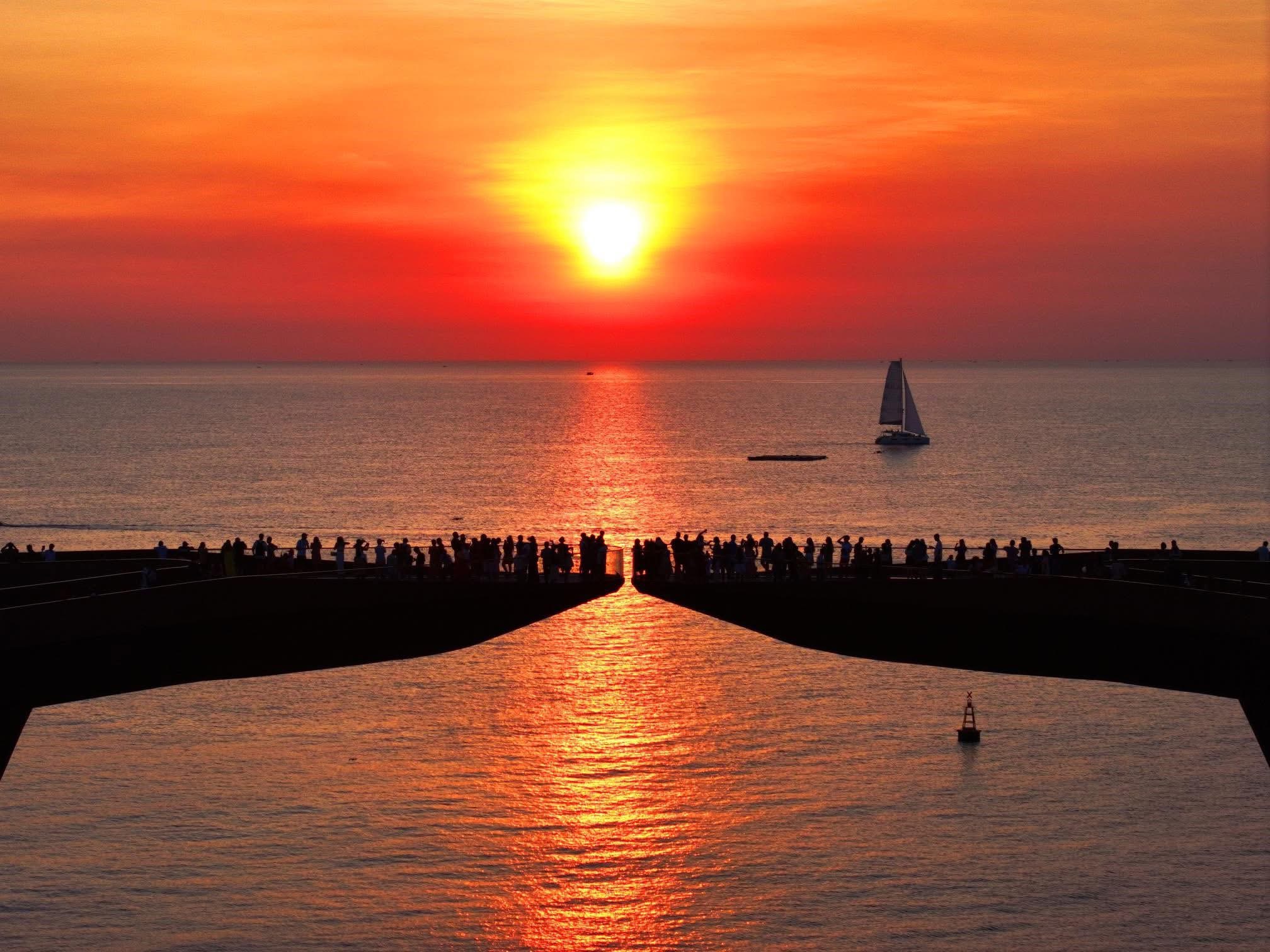 Sun Group bắt tay cùng Đại học Kinh tế TP.HCM phát triển nguồn nhân lực cho ngành dịch vụ - du lịch Việt Nam - 3