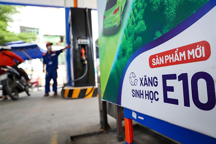 Những lưu ý quan trọng về xăng sinh học tài xế cần biết trước năm 2026 - 2