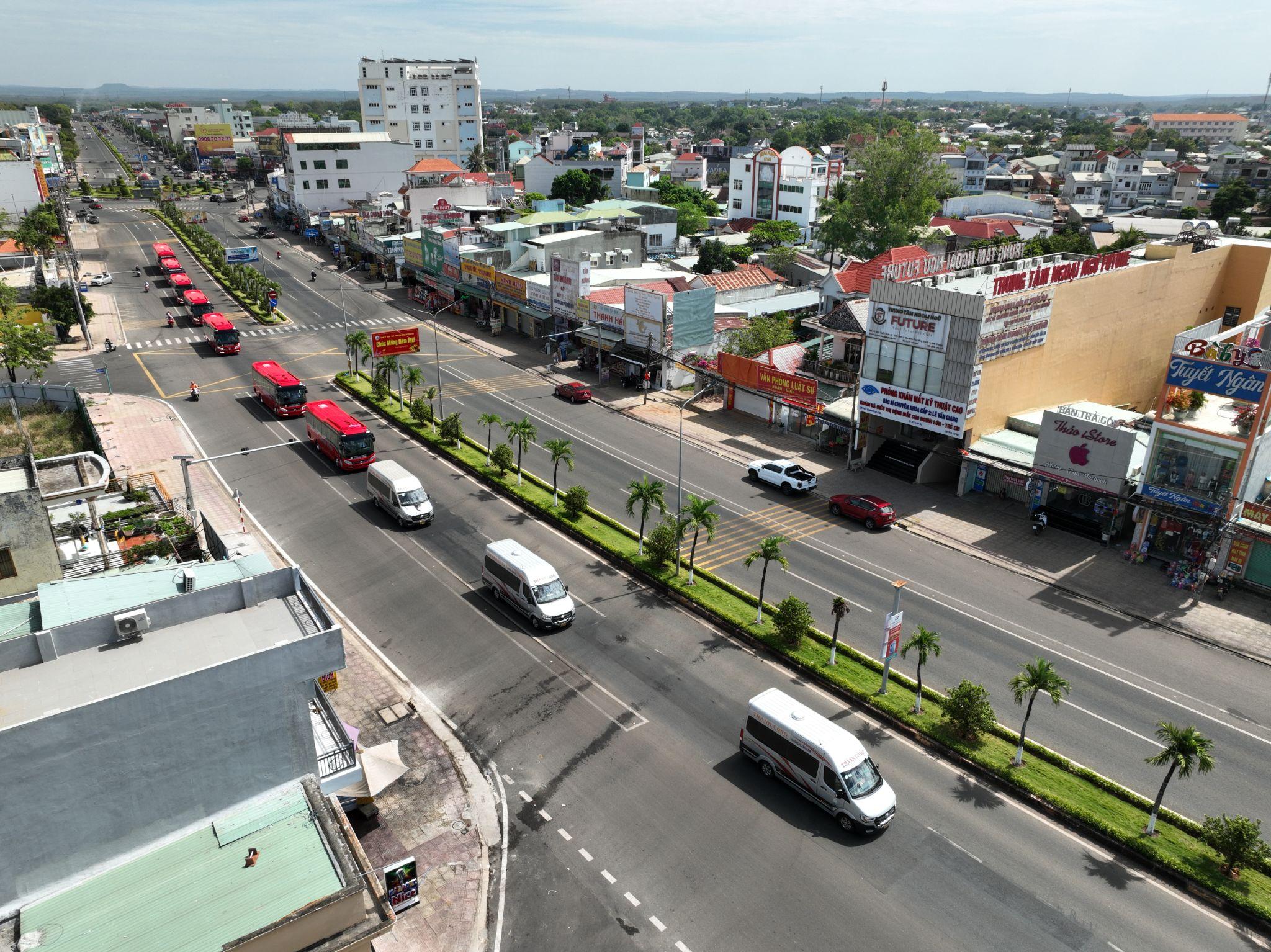 Xe khách Thành Công Bình Phước nghĩa tình lan tỏa vẹn yêu thương - 3