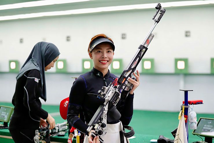 Người đẹp bắn súng Phí Thanh Thảo phá kỷ lục SEA Games 33 - 4