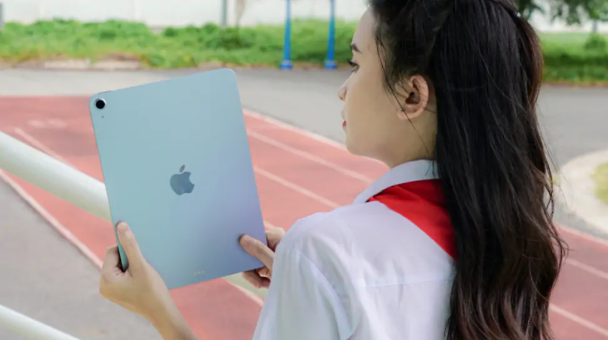 Giá iPad tháng 12/2025: Giảm tới 5 triệu đồng - 1