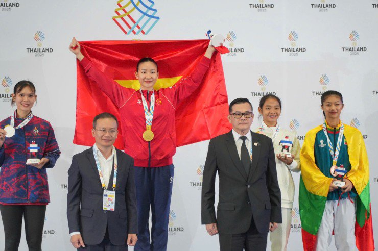 Karate Việt Nam thống trị SEA Games 3 kỳ liên tiếp, sáng chói những ngôi sao vàng - 1