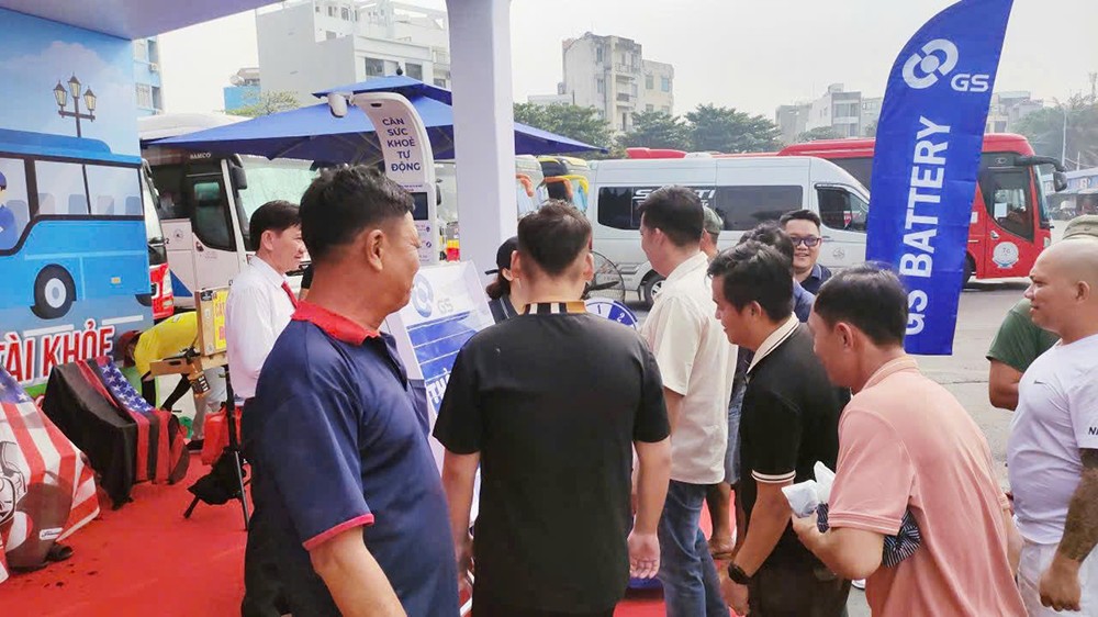 Hàng trăm bác tài được Ắc quy GS Việt Nam chăm sóc trong “Ngày hội chăm sóc bác tài” tại Bến xe Miền Đông (cũ) - 5