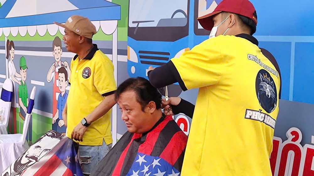 Hàng trăm bác tài được Ắc quy GS Việt Nam chăm sóc trong “Ngày hội chăm sóc bác tài” tại Bến xe Miền Đông (cũ) - 4