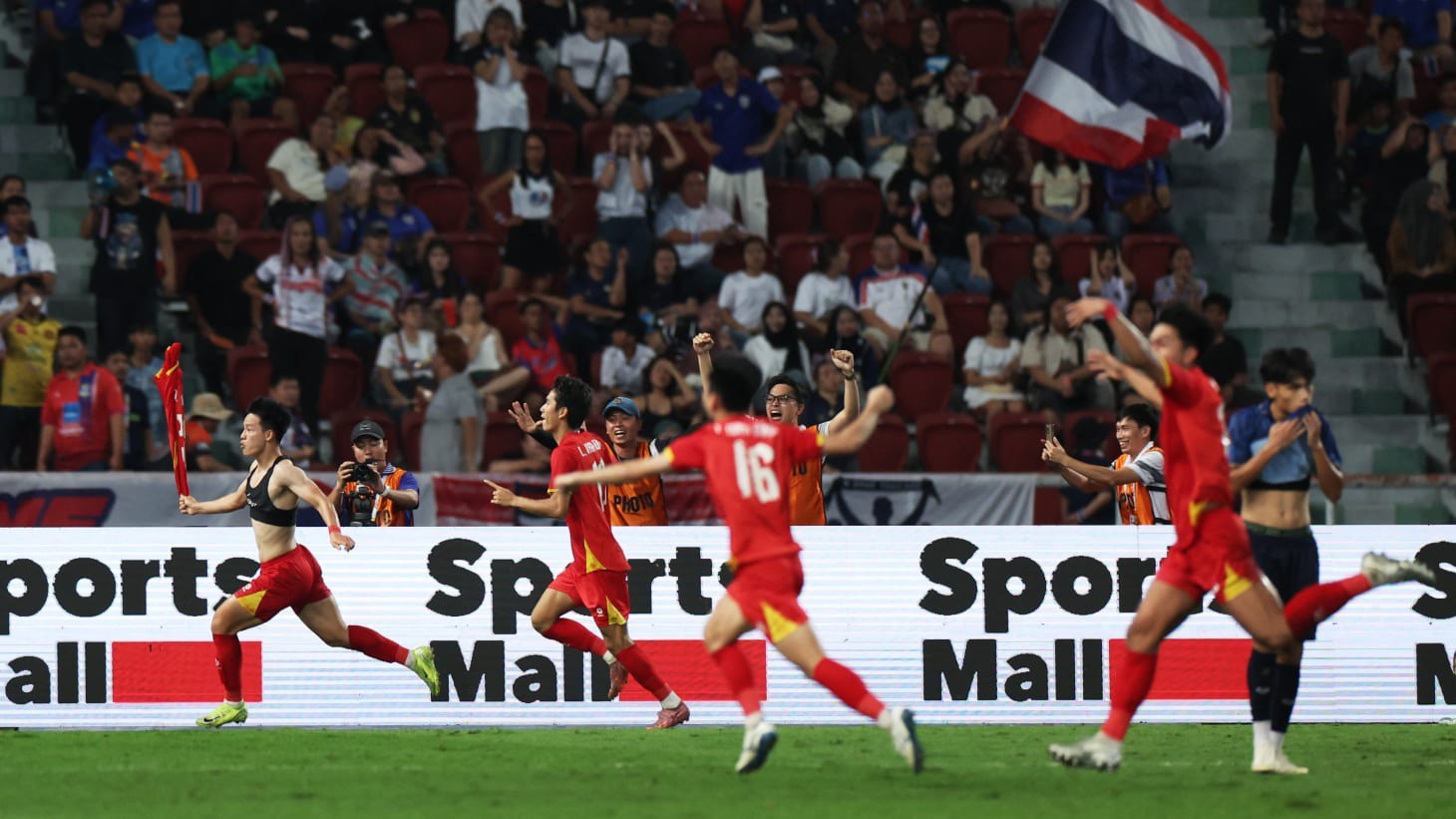 Đội nhà thua U22 Việt Nam, dân mạng Thái Lan nói gì? - 1