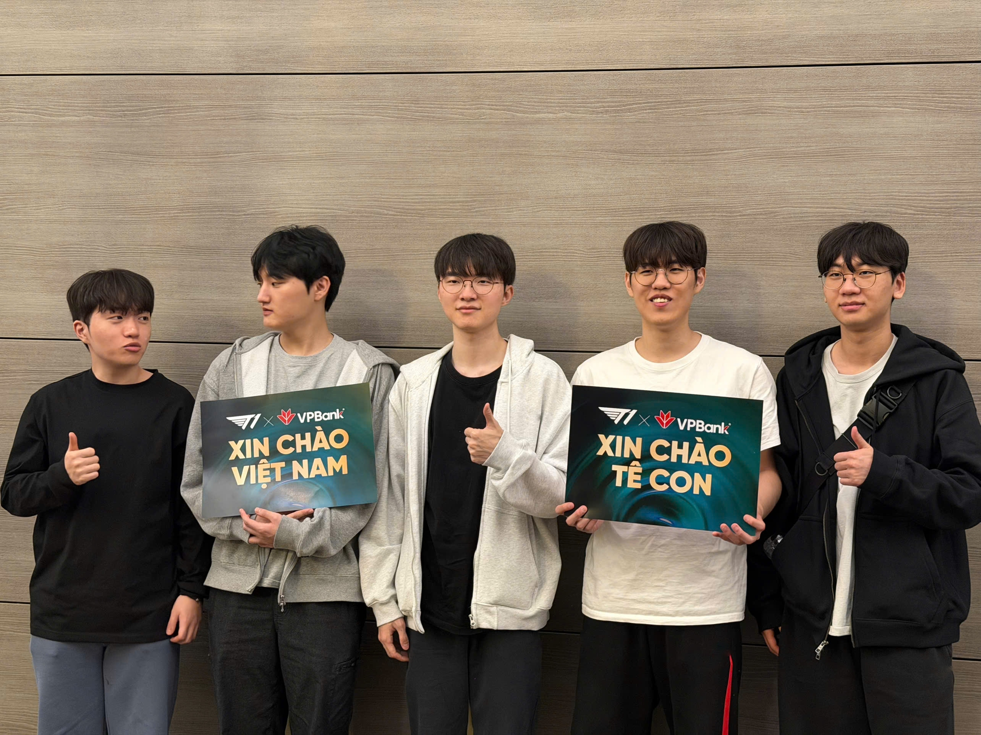 Faker và T1 khuấy động lễ hội eSports lớn chưa từng có tại Việt Nam - 1