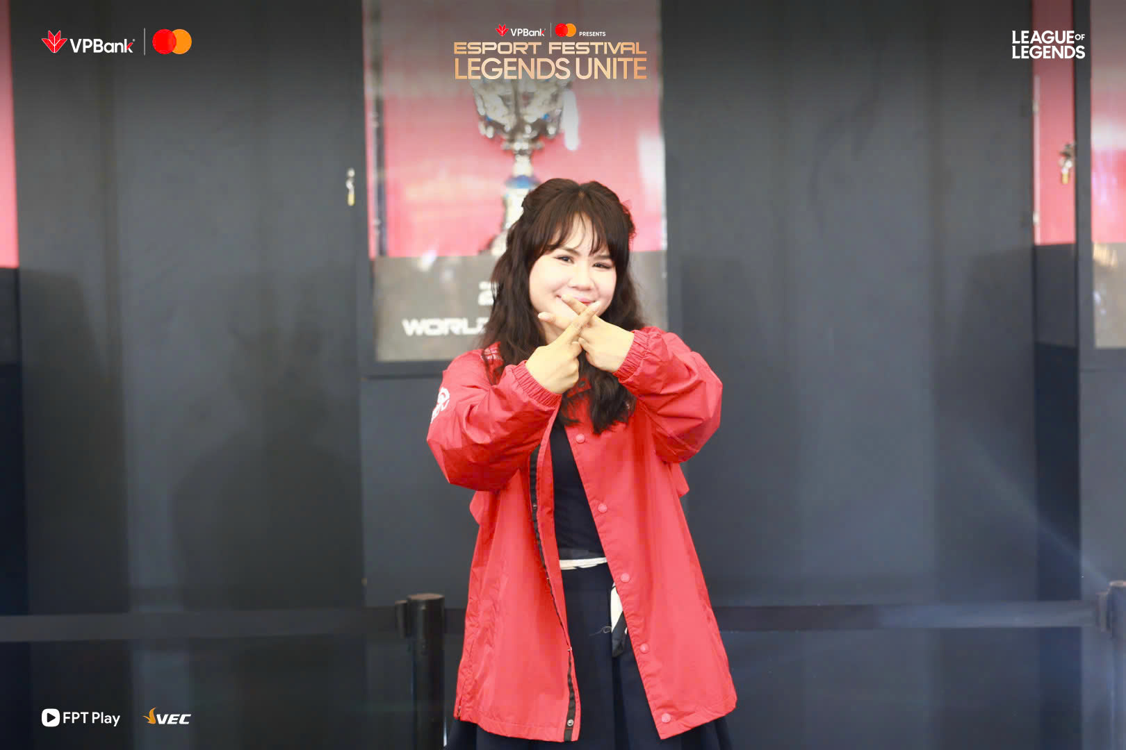 Trai xinh gái đẹp khuấy đảo sự kiện VPBank presents eSport Festival: Legends Unite - 5