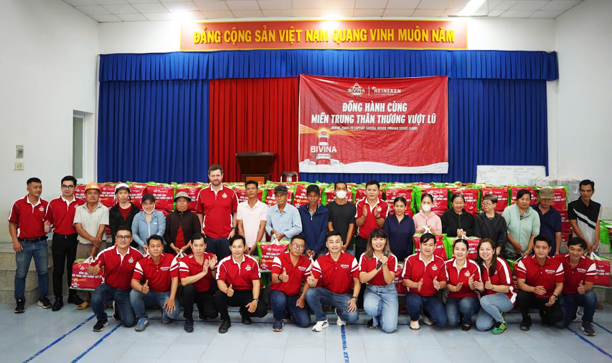 Bivina đồng hành cùng miền Trung kiên cường, hỗ trợ gần 1.8 tỷ đồng cho 3.000 người dân khắc phục hậu quả lũ lụt - 1