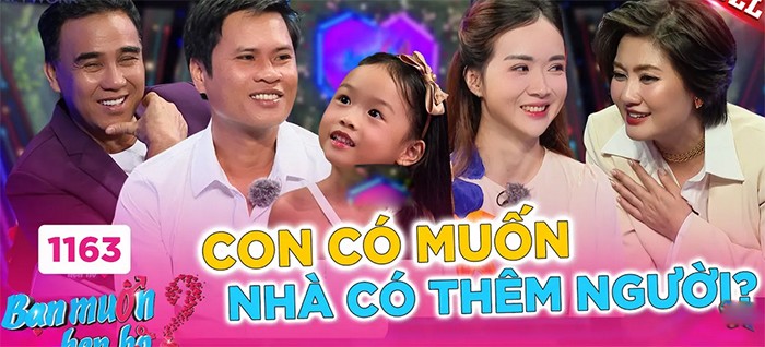 Mẹ đơn thân xinh đẹp dắt con gái đi hẹn hò tìm hạnh phúc mới - 1