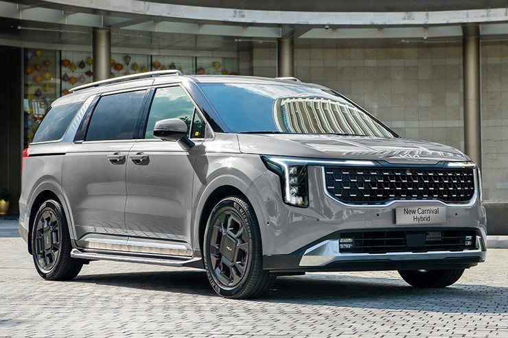 Những mẫu xe hybrid phổ thông được giảm giá trước thềm giảm thuế - 4