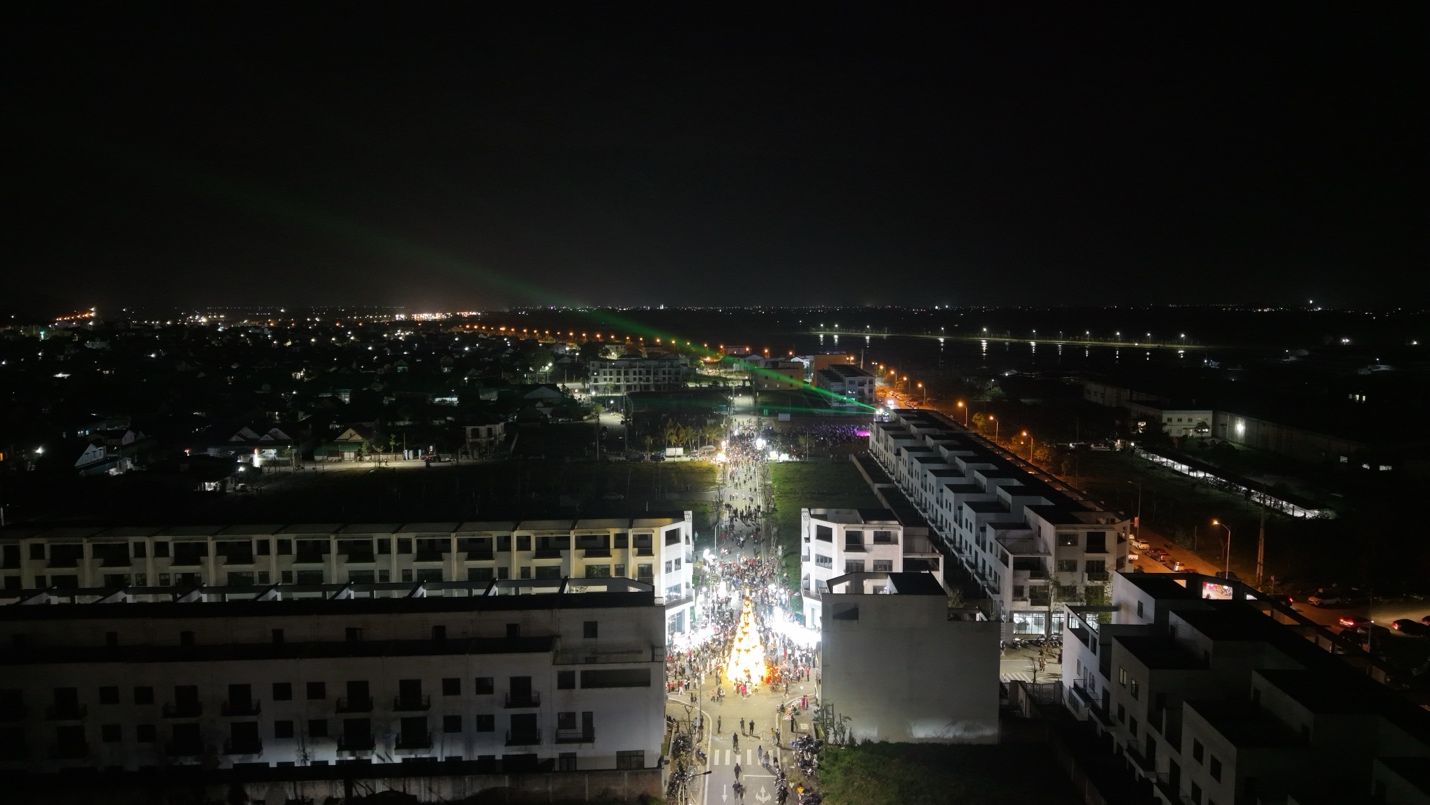 Hồng Lĩnh X’mas Fest: Khi lễ hội Giáng sinh trở thành “chất xúc tác” cho một đô thị đang chuyển mình - 12