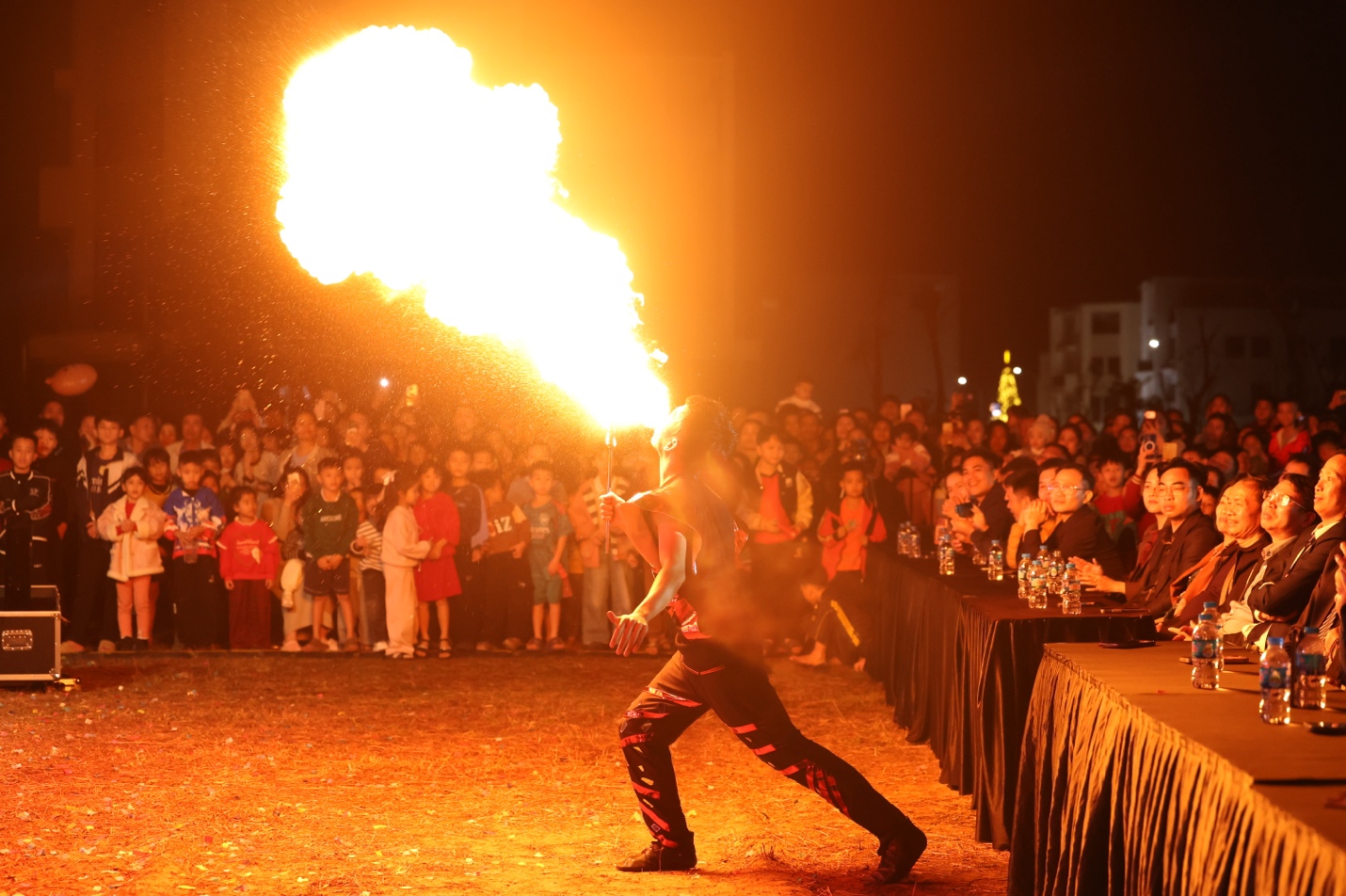 Hồng Lĩnh X’mas Fest: Khi lễ hội Giáng sinh trở thành “chất xúc tác” cho một đô thị đang chuyển mình - 11
