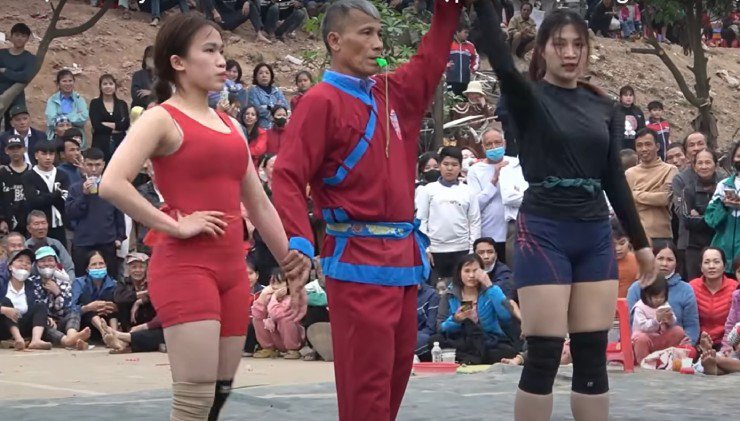 Hiếu "Khổng lồ", Hồng Sơn, Hòa "Bưởi" khuấy đảo hội làng: Vật truyền thống bùng nổ - 3