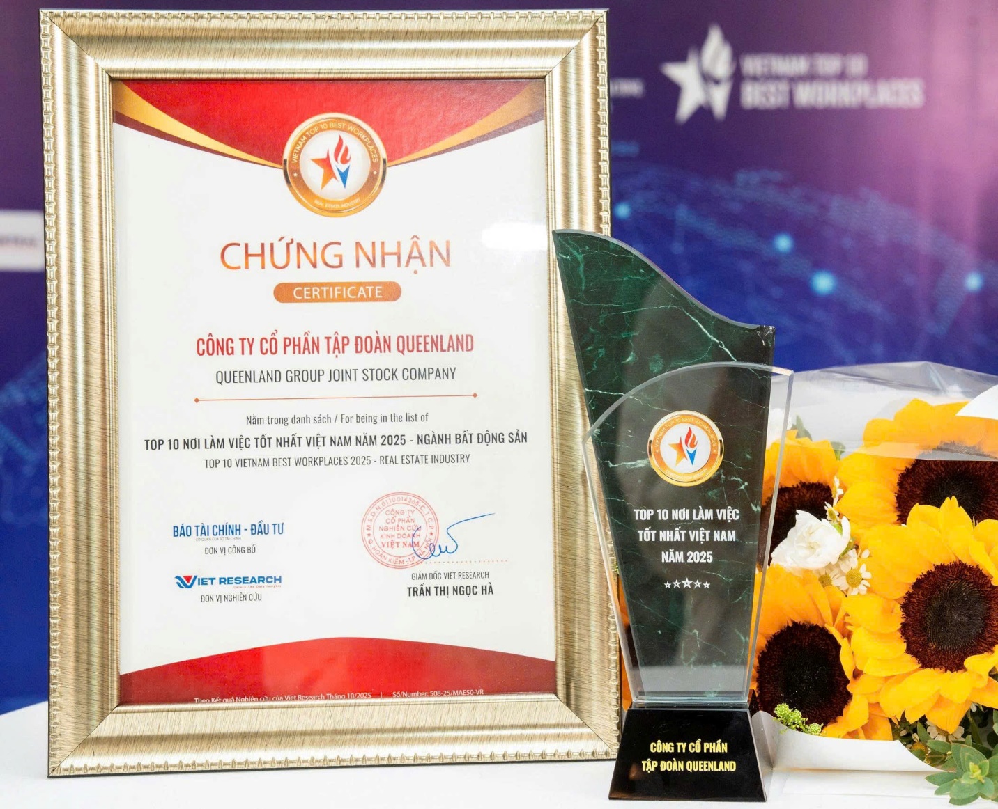 QueenLand Group được vinh danh Top 10 Nơi làm việc tốt nhất Việt Nam 2025 - 2