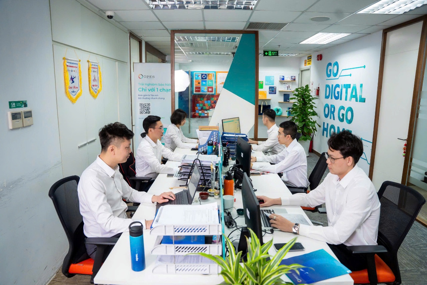 Bảo hiểm số và bài toán "giữ lời hứa - trao niềm tin": Khi AI chạy đua tốc độ, con người giữ lửa thấu cảm - 3