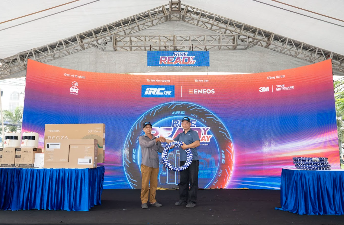 Hàng nghìn xe máy tại KCX Tân Thuận được bảo dưỡng miễn phí dịp cuối năm - 4