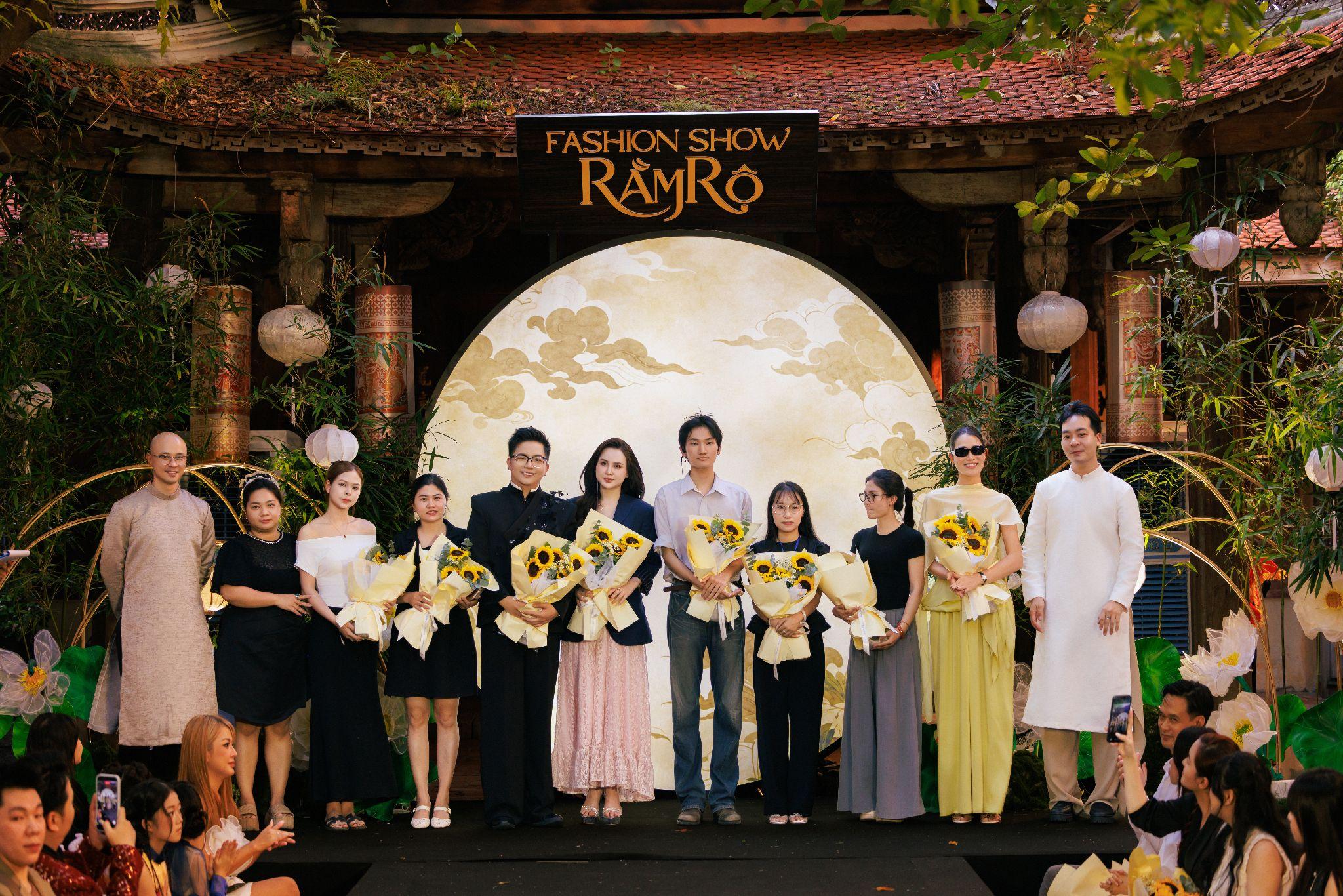 Fashion show “Rằm Rộ”: Khi sắc màu Trung Thu Việt bước lên sàn diễn - 10