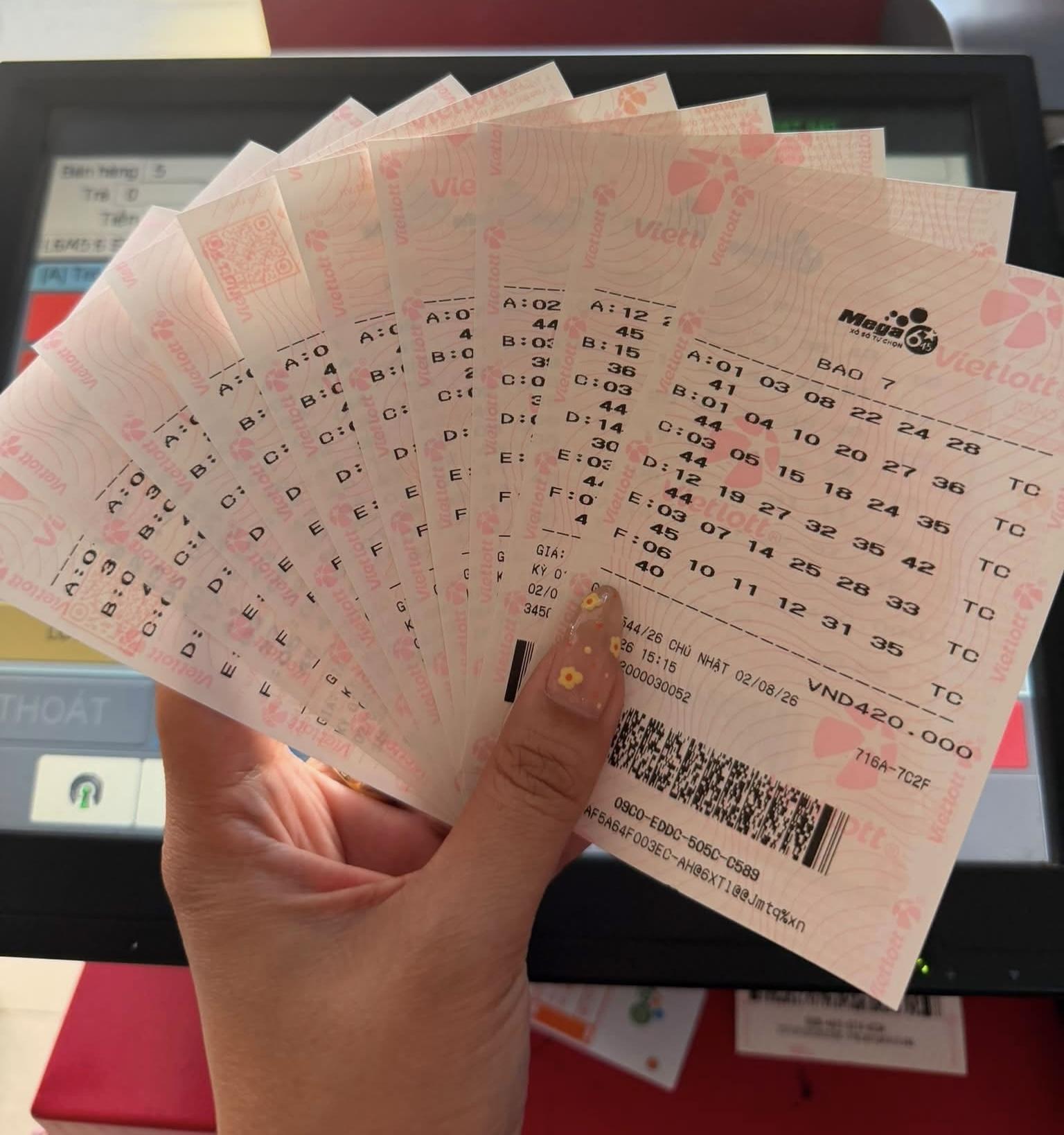 Giải Jackpot xổ số Mega 6/45 của Vietlott lên cao nhất lịch sử, làm sao để săn giải? - 1