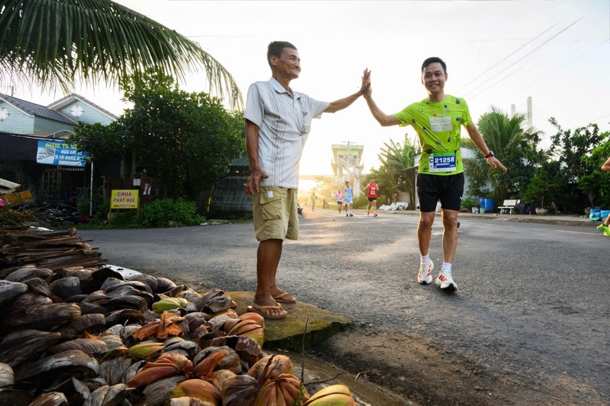 VPBank Đất Sen Hồng Music Marathon 2026 chứng kiến màn tranh tài gay cấn của hơn hàng chục nghìn vận động viên - 7