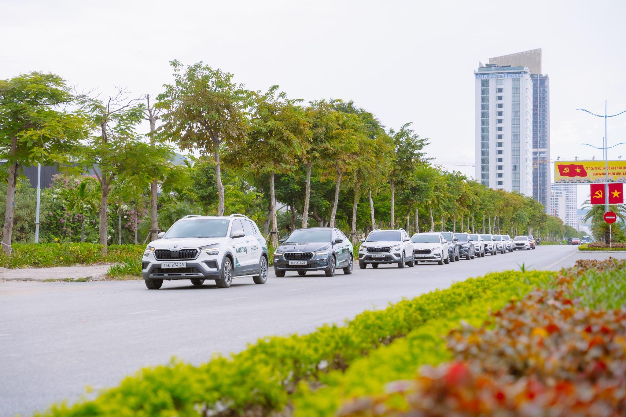 Bộ đôi Škoda giá từ 465 triệu đồng được hỗ trợ 100% lệ phí trước bạ - 1