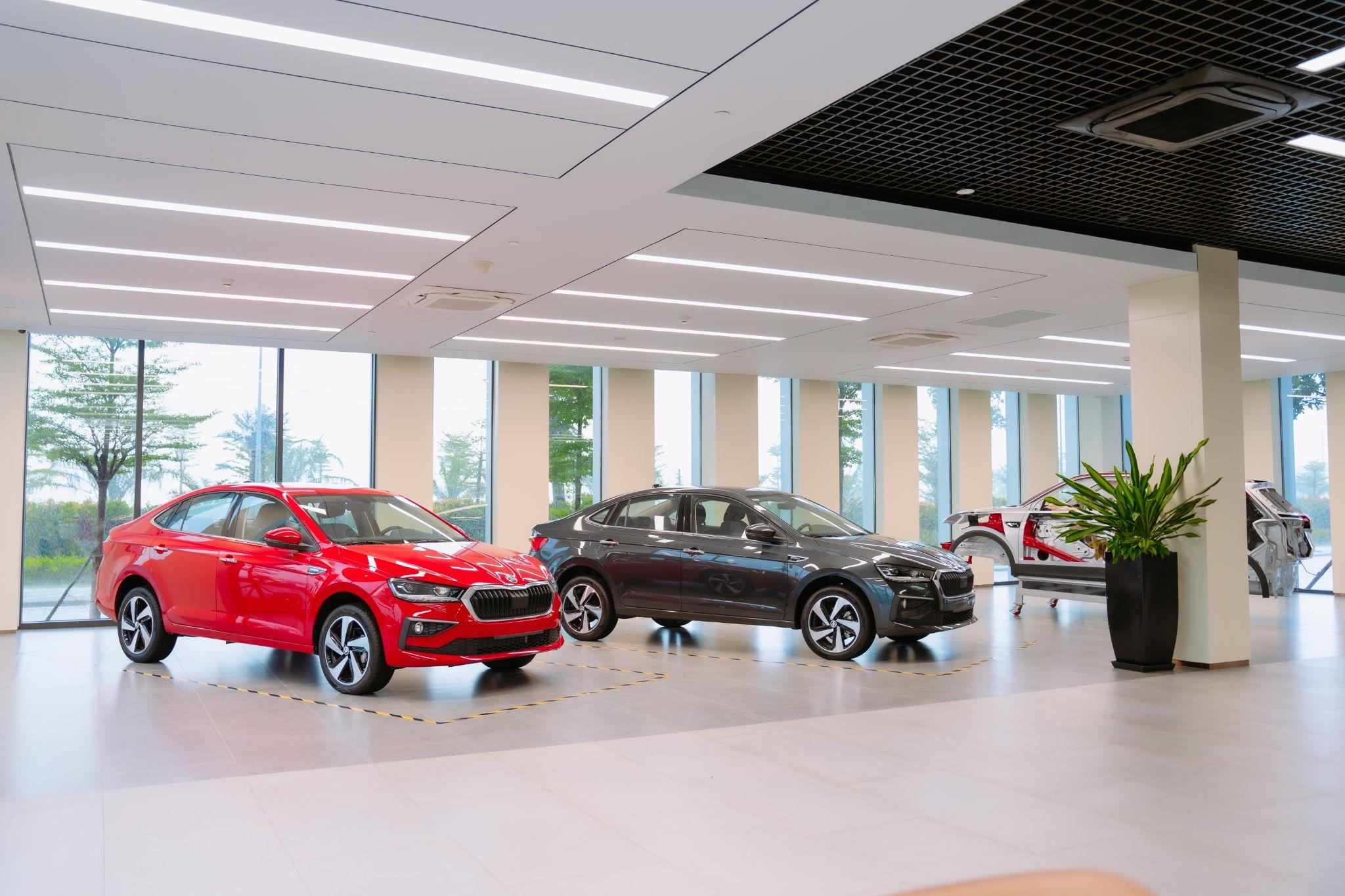 Bộ đôi Škoda giá từ 465 triệu đồng được hỗ trợ 100% lệ phí trước bạ - 3