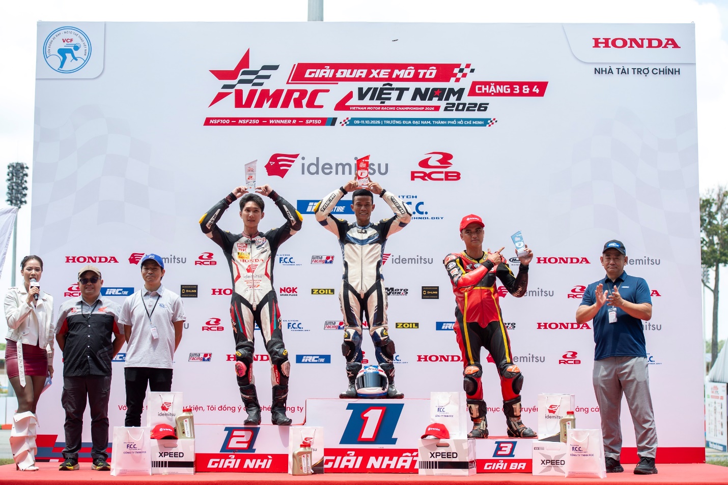 Giải đua xe mô tô trong nước (VMRC) Chặng 3 & 4: Bứt phá tốc độ, bùng nổ cảm xúc! - 6