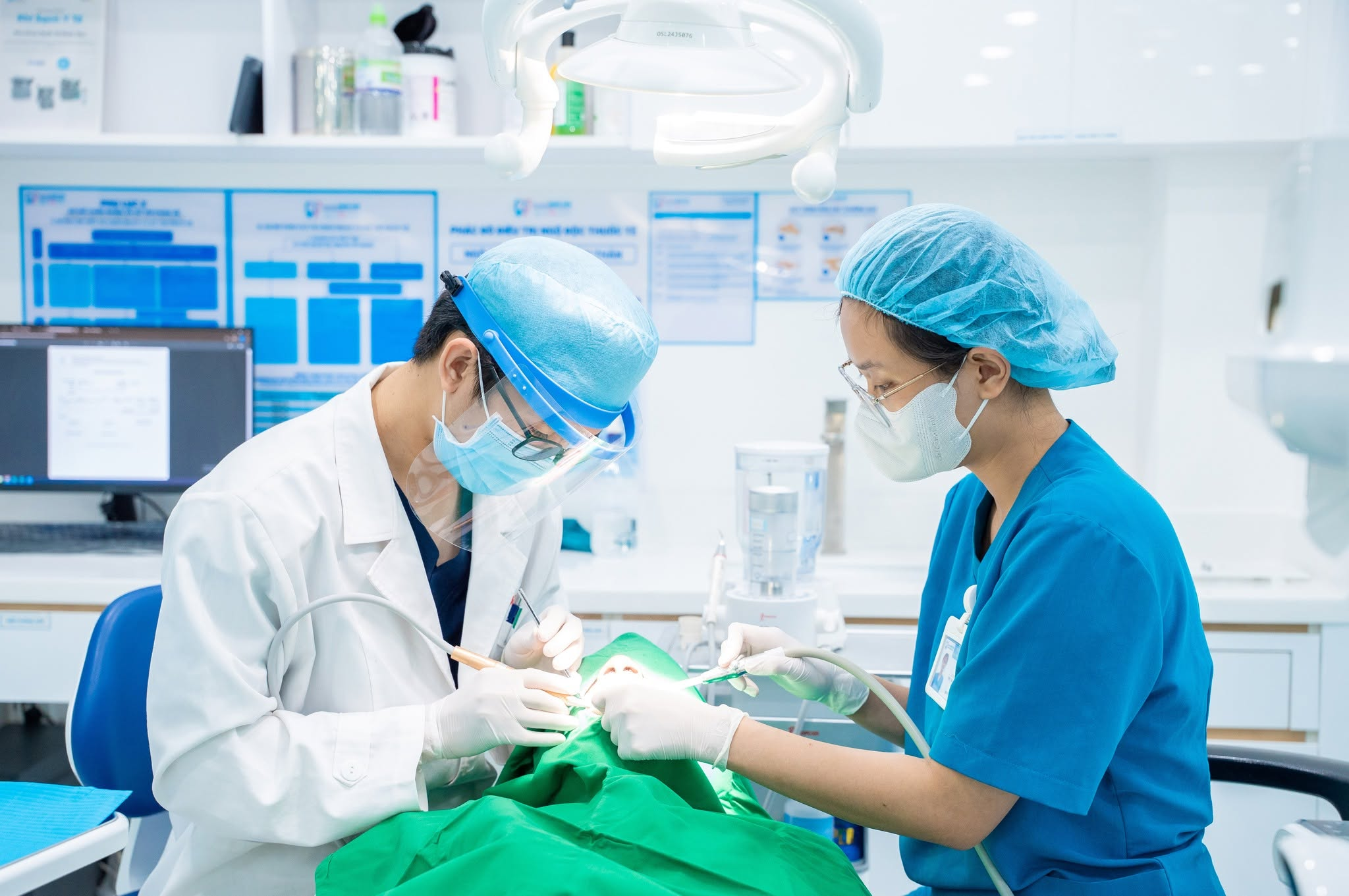 Nha Khoa Nhân Tâm đầu tư robot cấy ghép Implant thế hệ mới - 4