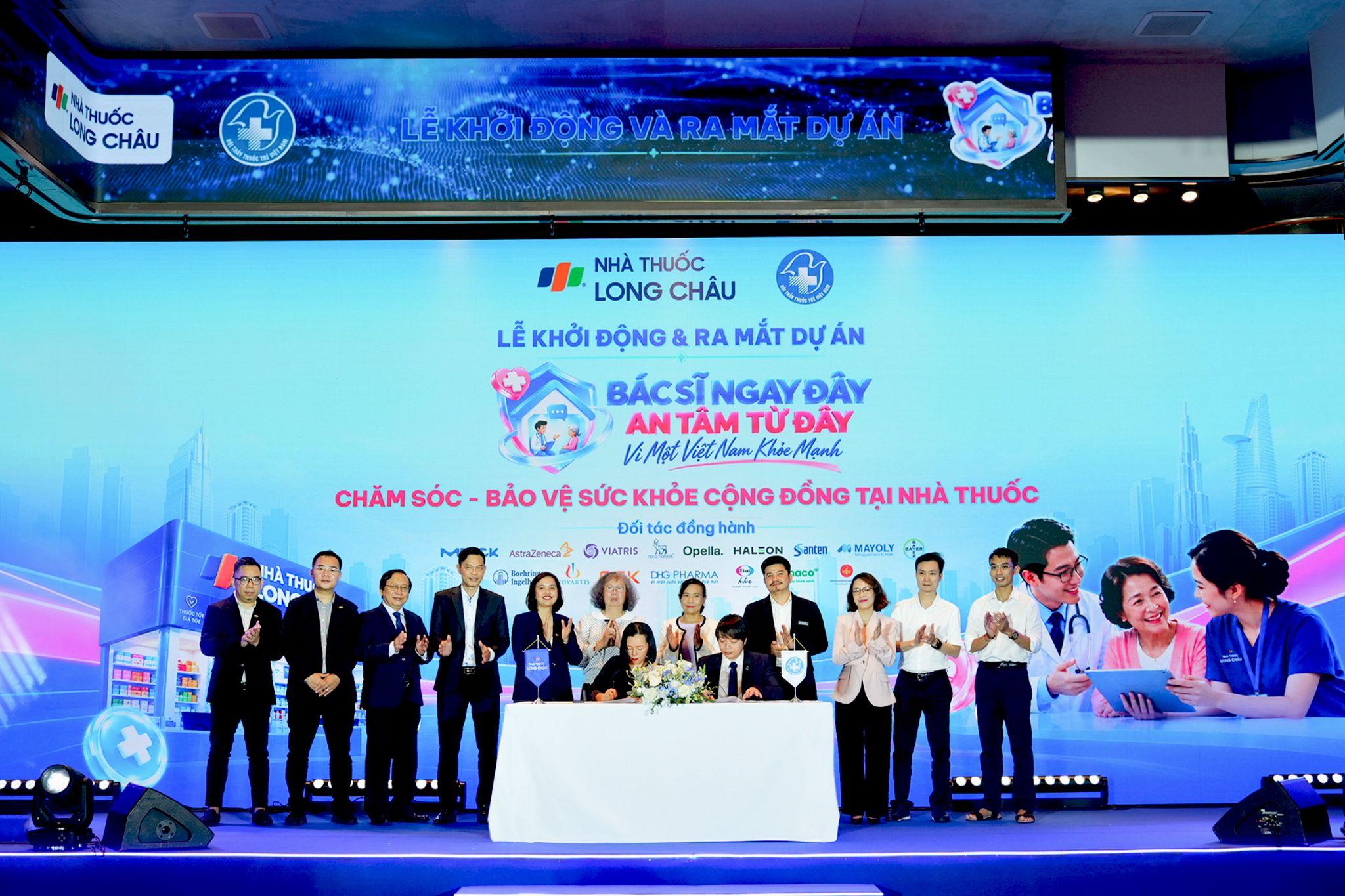 Khởi động liên minh chăm sóc sức khỏe cộng đồng tại nhà thuốc, đưa bác sĩ đến gần người dân hơn - 1