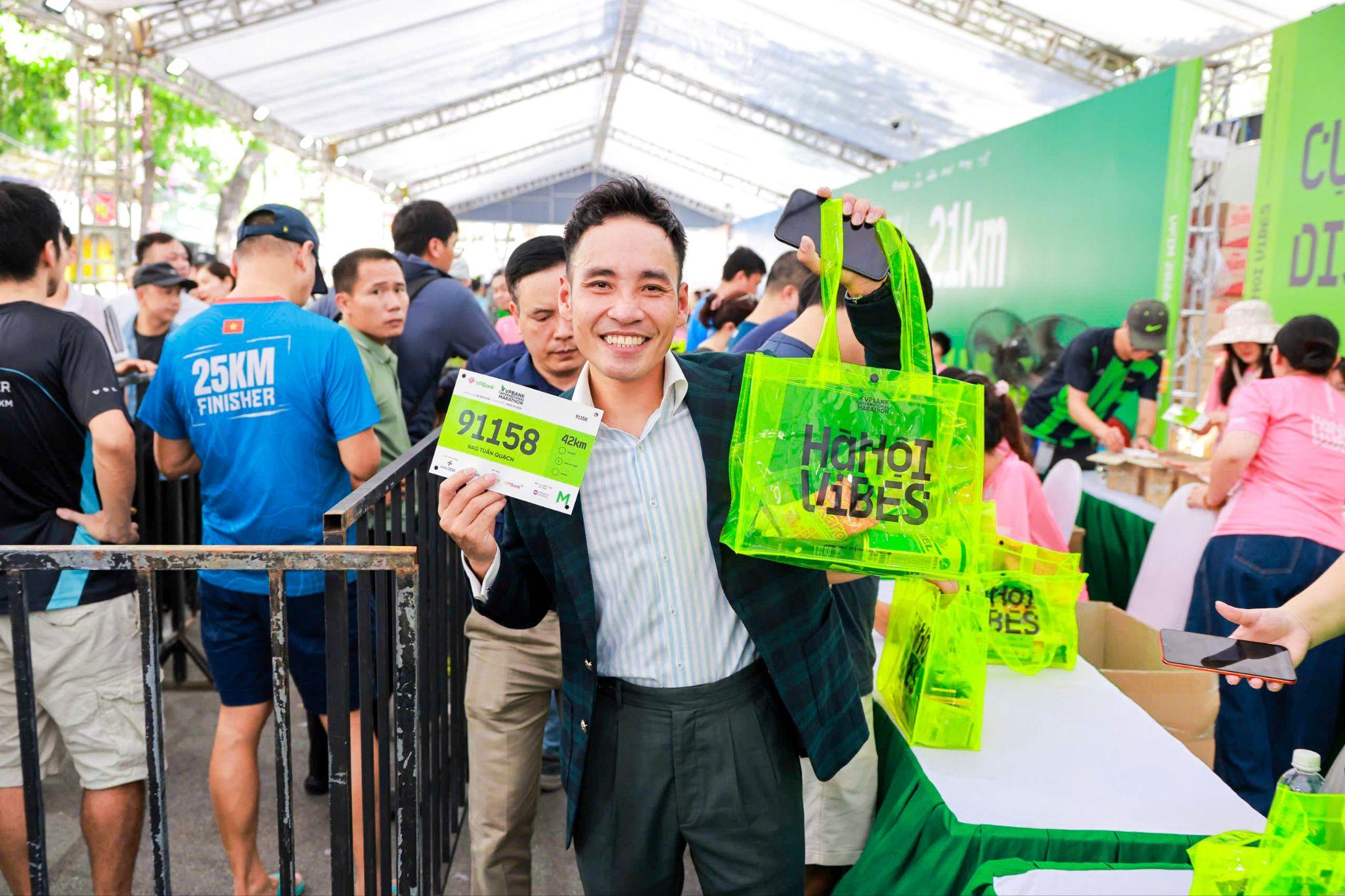 Một vòng phố đi bộ, bắt trọn sức nóng VPBank Hanoi International Marathon 2026 trước giờ xuất phát - 6