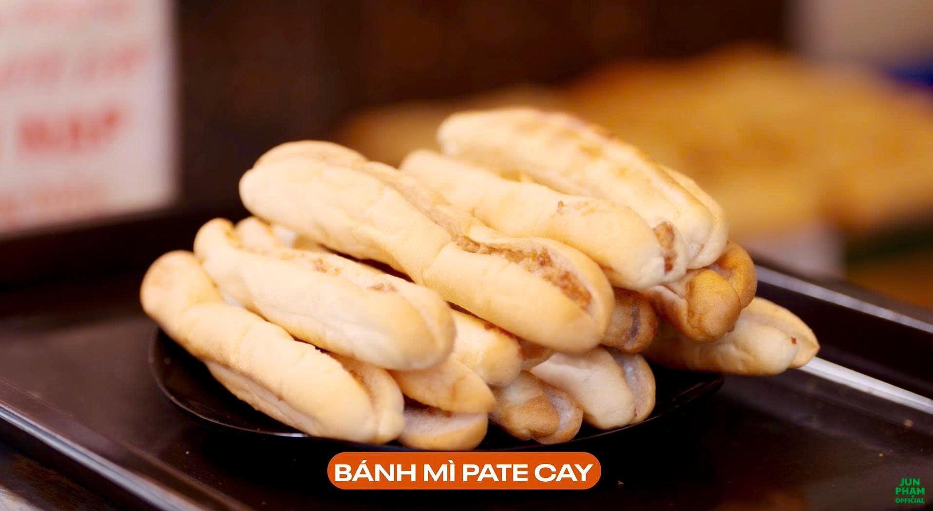 Đến Hải Phòng, đừng bỏ lỡ 4 món ngon “vị đúng đỉnh” đã được Jun Phạm và Thái Lê Minh Hiếu kiểm chứng - 2