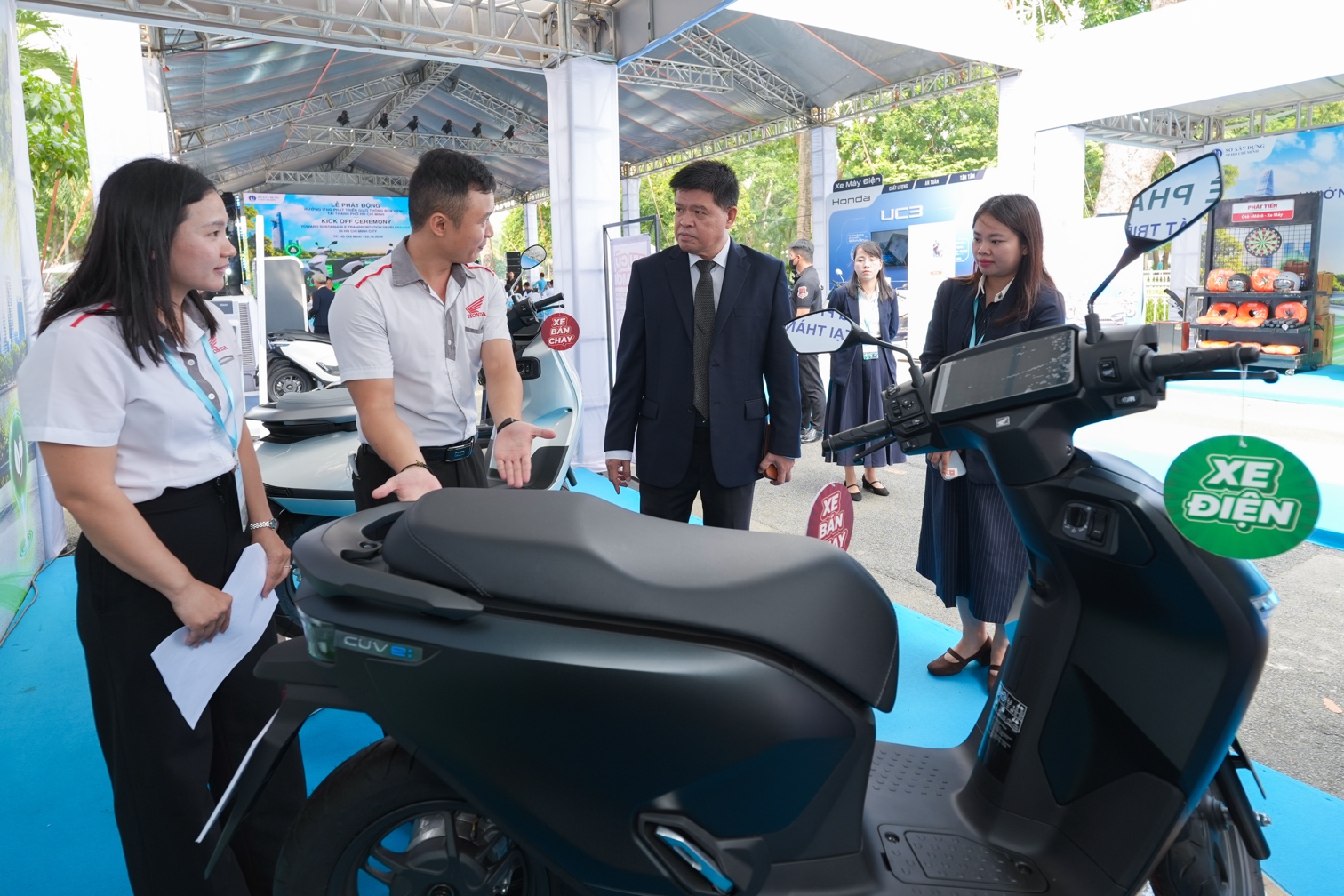 Honda Việt Nam và Sở Xây dựng TP. HCM tổ chức Lễ phát động hưởng ứng phát triển giao thông bền vững - 4