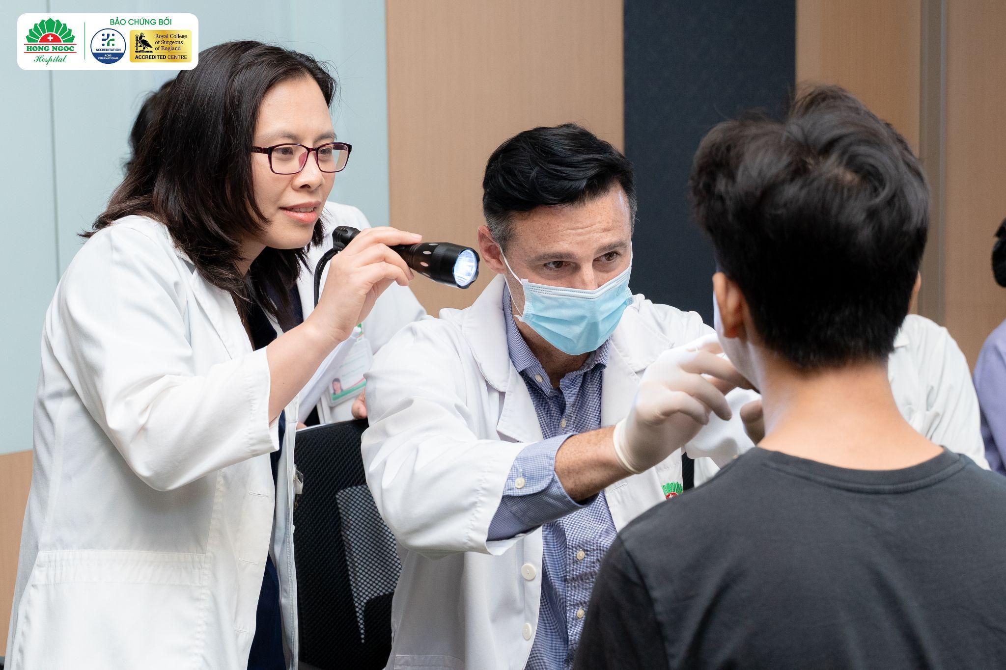 Đưa kinh nghiệm phẫu thuật quốc tế vào thực tiễn điều trị tại Việt Nam - 1