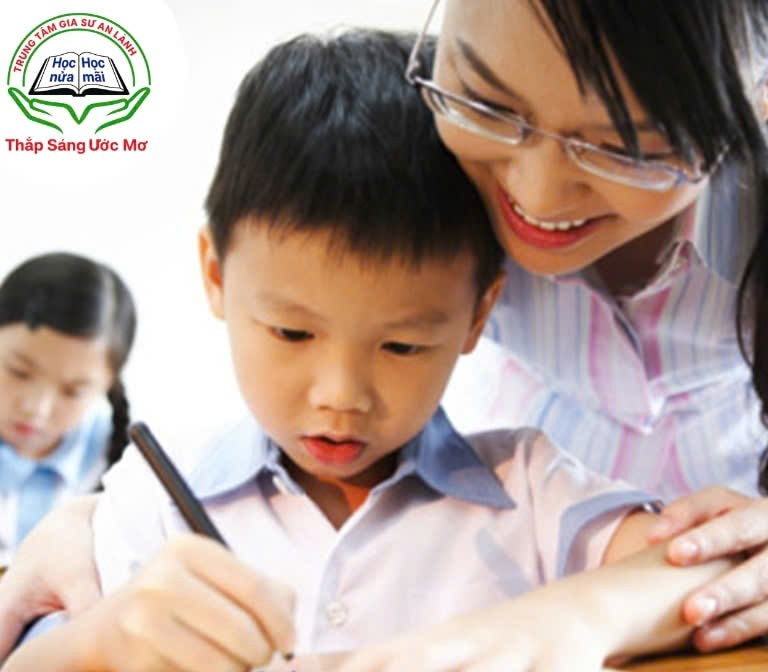 Gia sư tại nhà TP.HCM: Cách chọn người dạy phù hợp cho con - 3