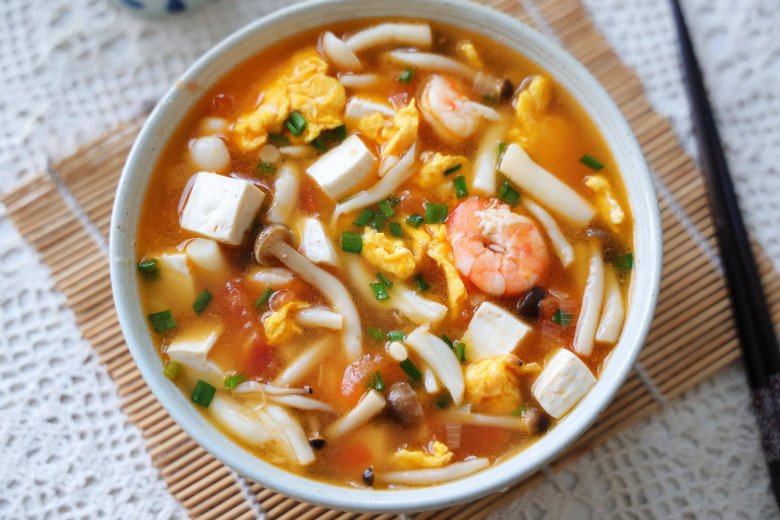 Cách nấu 5 món canh ngon nóng hổi, vừa ăn vừa thổi cho ngày mưa lạnh - 3